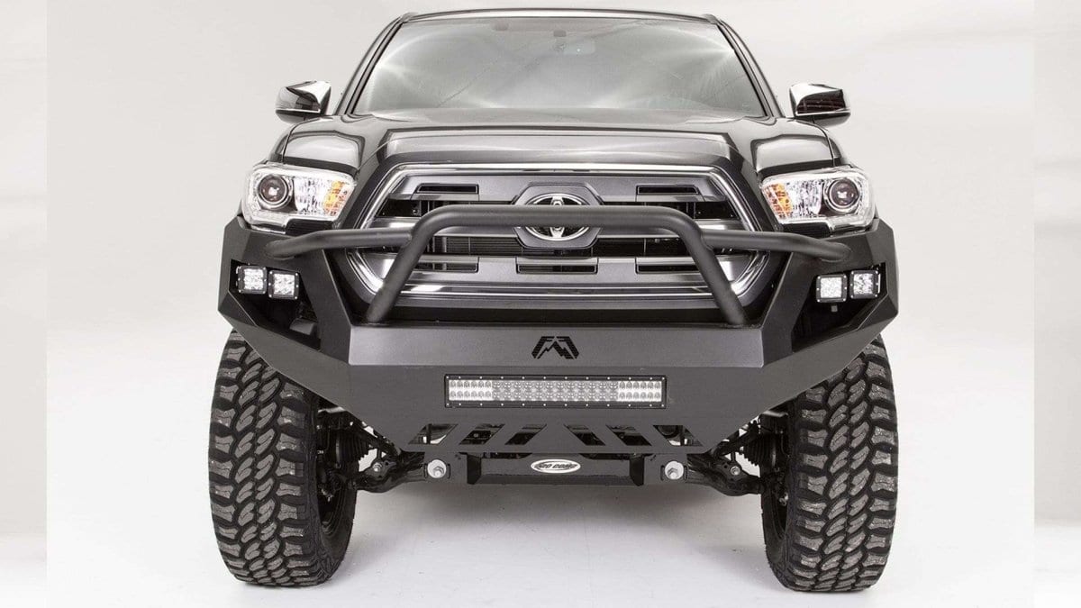 Fab Fours TT16-D3652-1 Toyota Tacoma 2016-2021 Vengeance Front Bumper Pre-Runner Guard-BumperStock